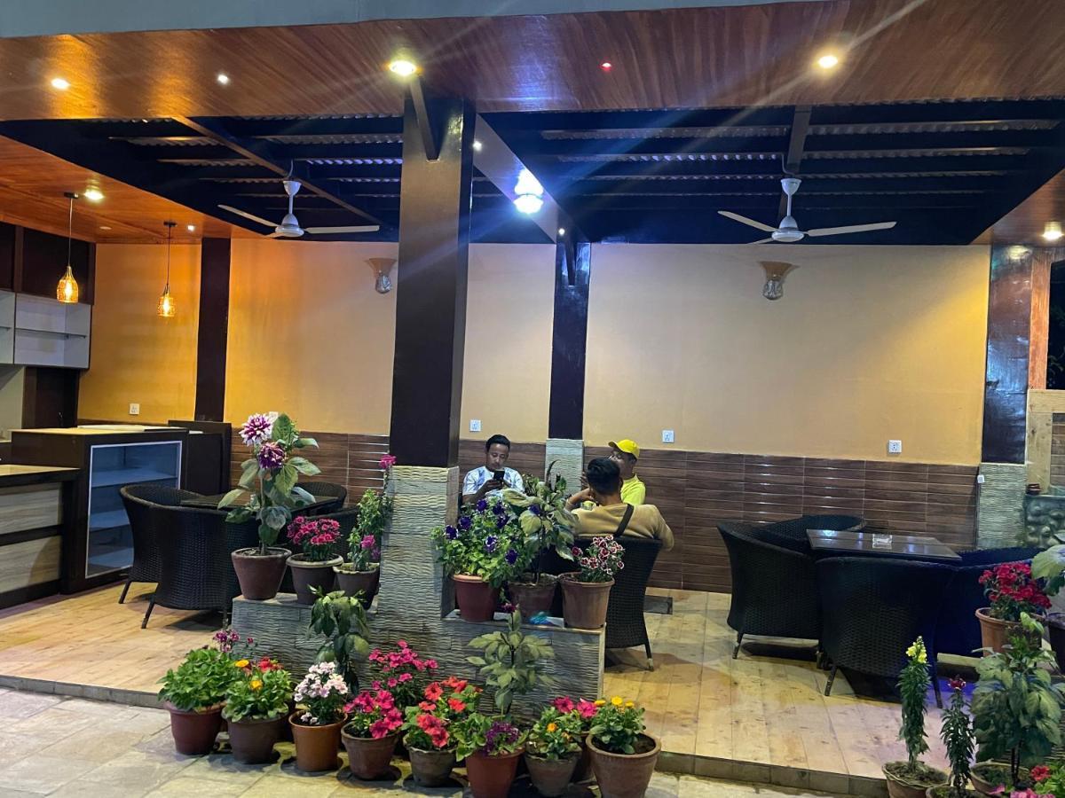 Hotel Royal Image Pokhara Ngoại thất bức ảnh