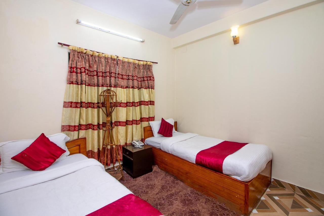 Hotel Royal Image Pokhara Ngoại thất bức ảnh