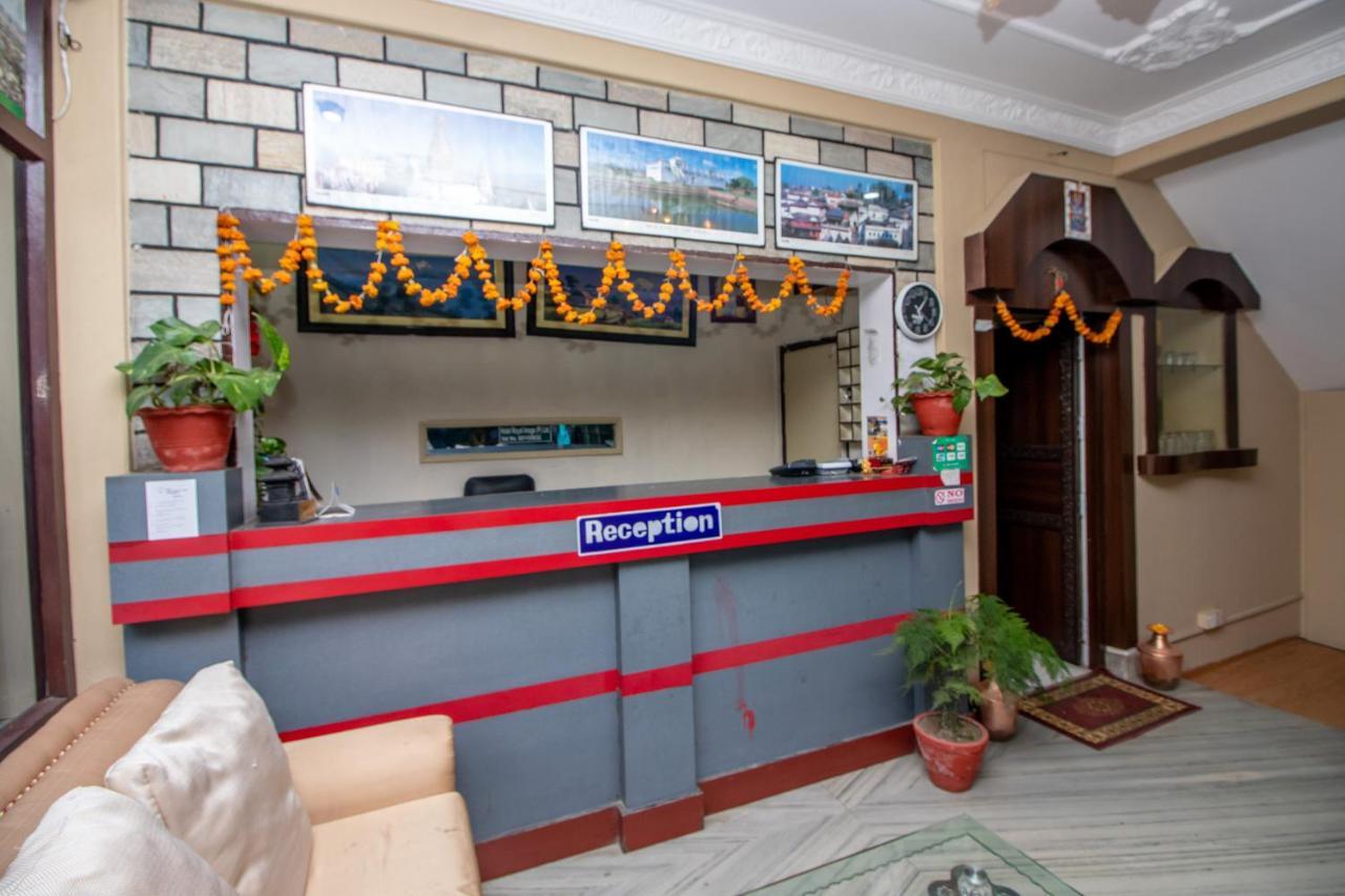 Hotel Royal Image Pokhara Ngoại thất bức ảnh